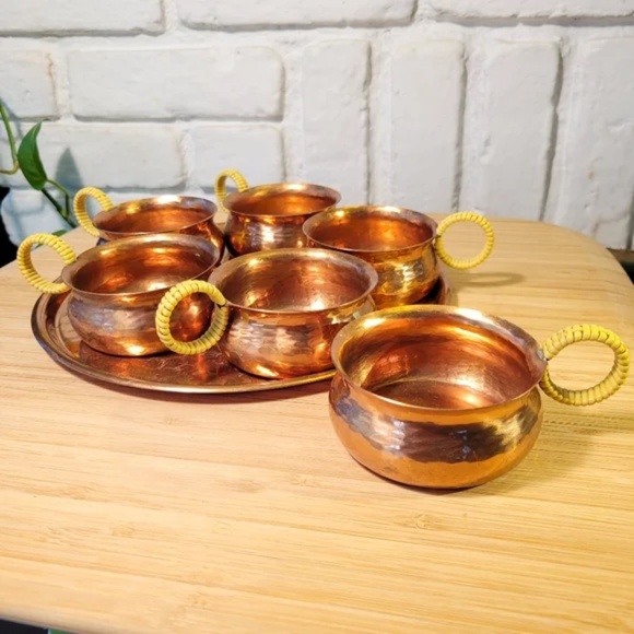 Zint Mid-Century Hammered Copper Cup Set - Picture 2 of 11